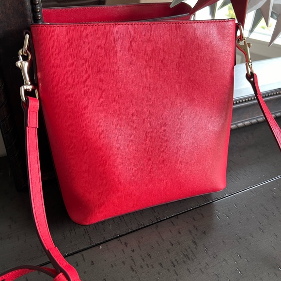 EUC Dooney Red Crossbody purse - Picture 10 of 11